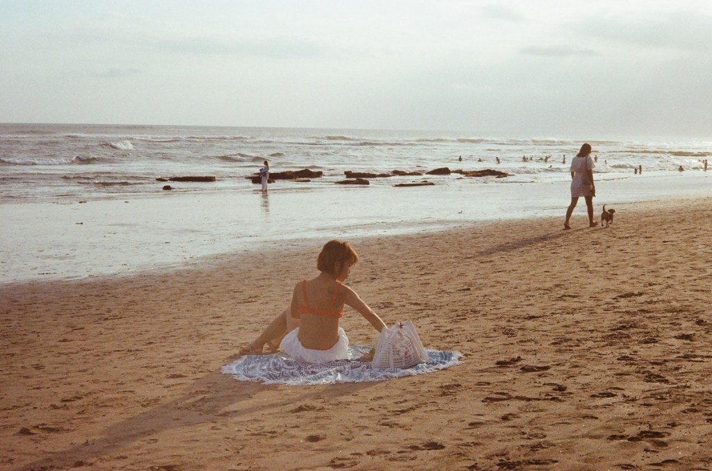 moon tang支華語單曲一口一MV遠赴峇里島拍攝大解放！換上比基尼展現小性感及海島風情