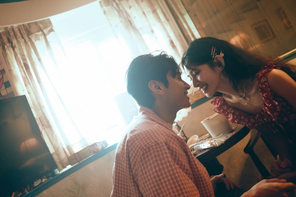 李千娜〈無法度按捺〉MV 邀宋柏緯合體演出 (照片提供:環球音樂)