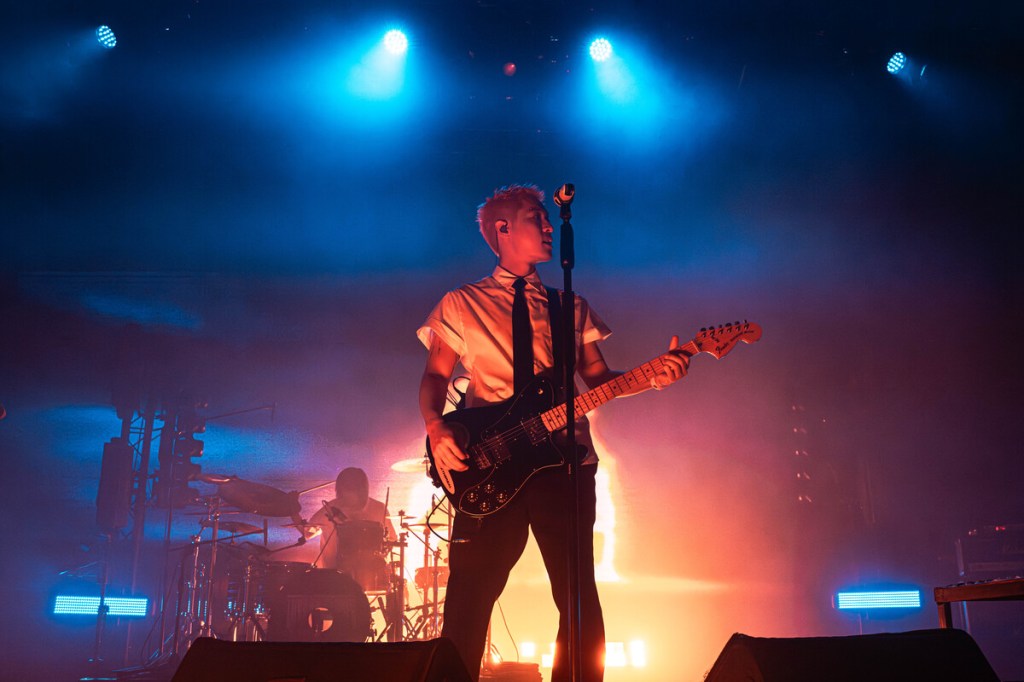 周湯豪Live House巡演台北站登場！新專輯《LOVE RAGE&nbsp;HOPE》即將推出