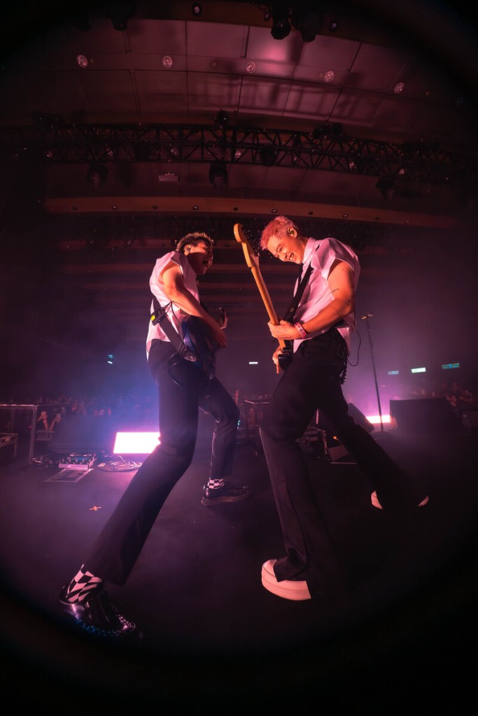 周湯豪《LOVE RAGE HOPE》LIVE HOUSE TOUR台北搖滾開炸 (照片提供:環球音樂)