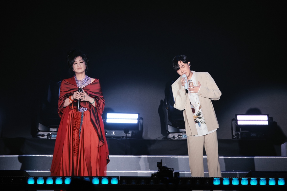 吳青峰詞曲邀約不斷！與齊豫合作〈一念之間〉、還為許茹芸和洪佩瑜寫歌