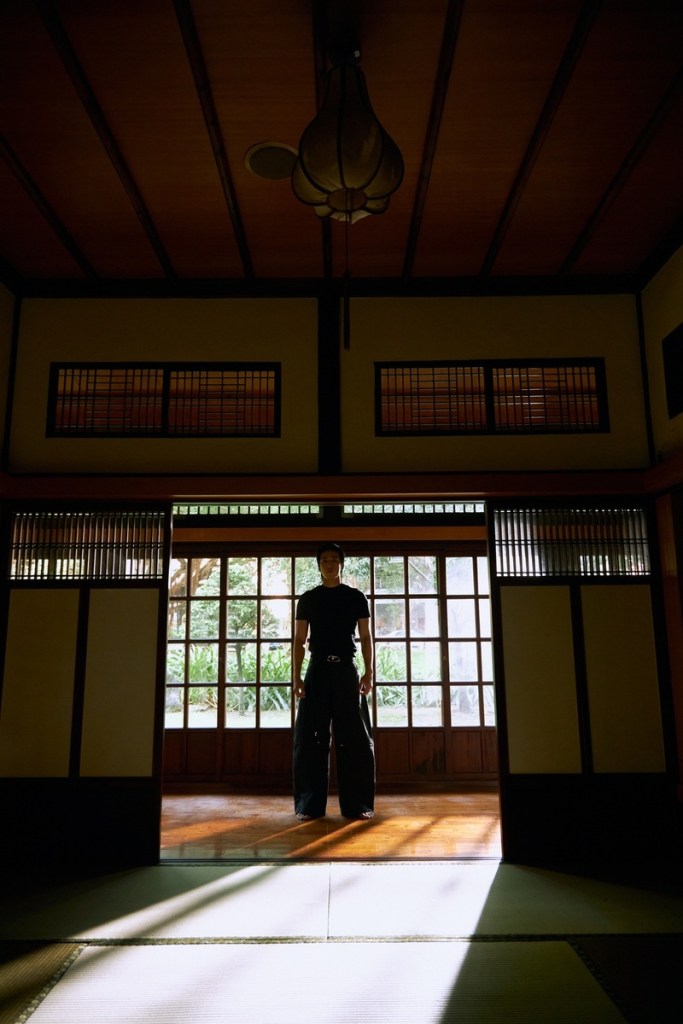 婁峻碩寫歌出征酸民炎上文化