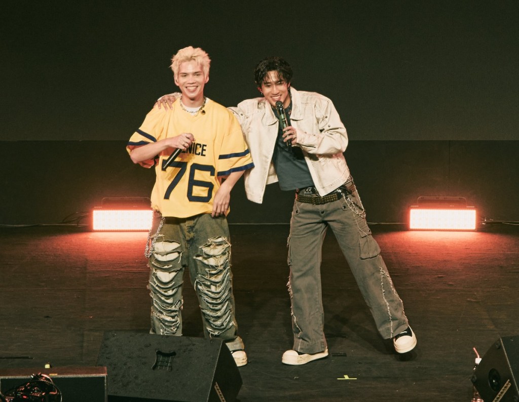 婁峻碩一連兩天台中開唱！派偉俊無預警慶生、合體老婆焦凡凡甜蜜對唱