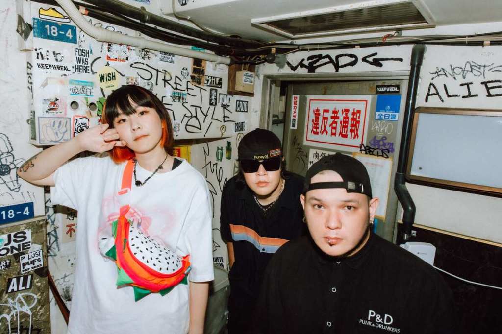 怕胖團參與《滾石撞樂隊2》「魔改」〈孤單北半球〉,林依晨驚喜認證:非常熱血搖滾(滾石唱片 提供)