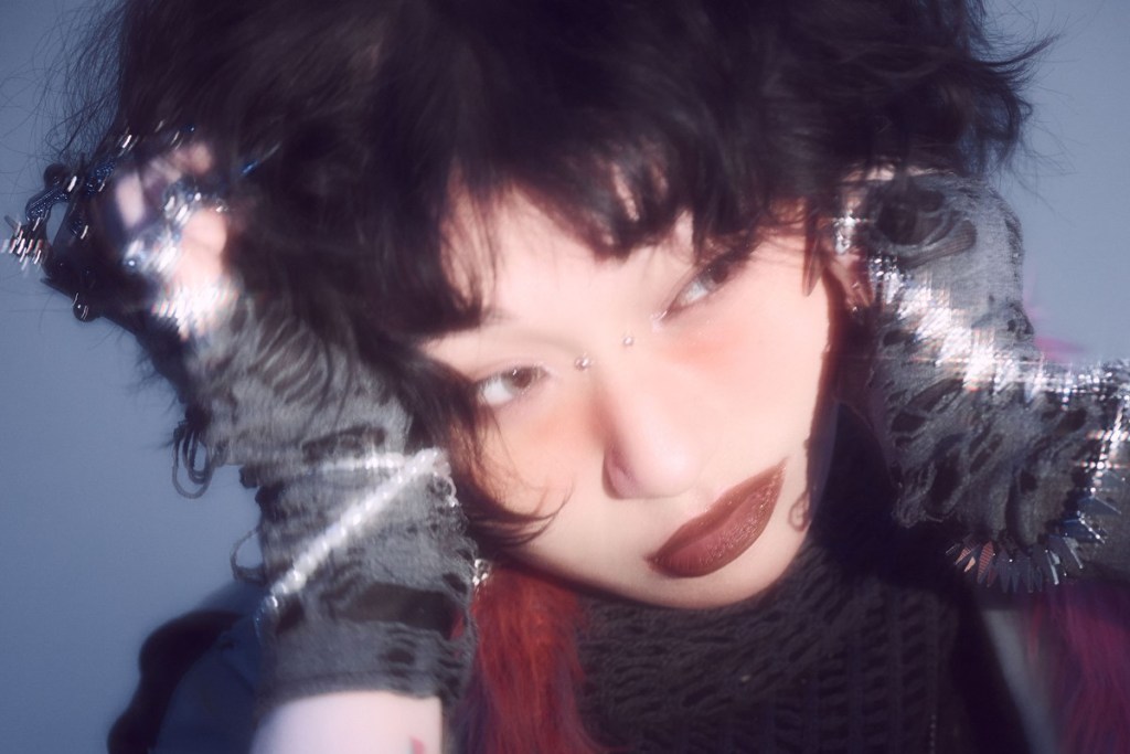 PiEDí 推出全新單曲〈罪 sins, sinner, innocent〉！邀請紀昱名操刀製作