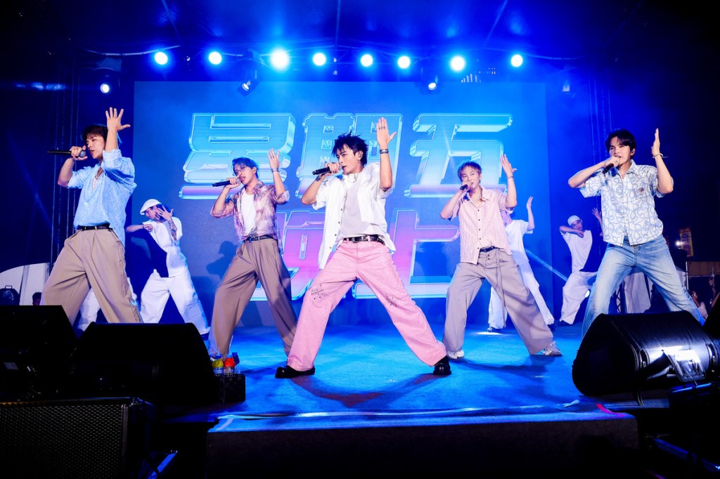 Energy首次在夜市內演出！為花園夜市首個「星期五晚上」助陣