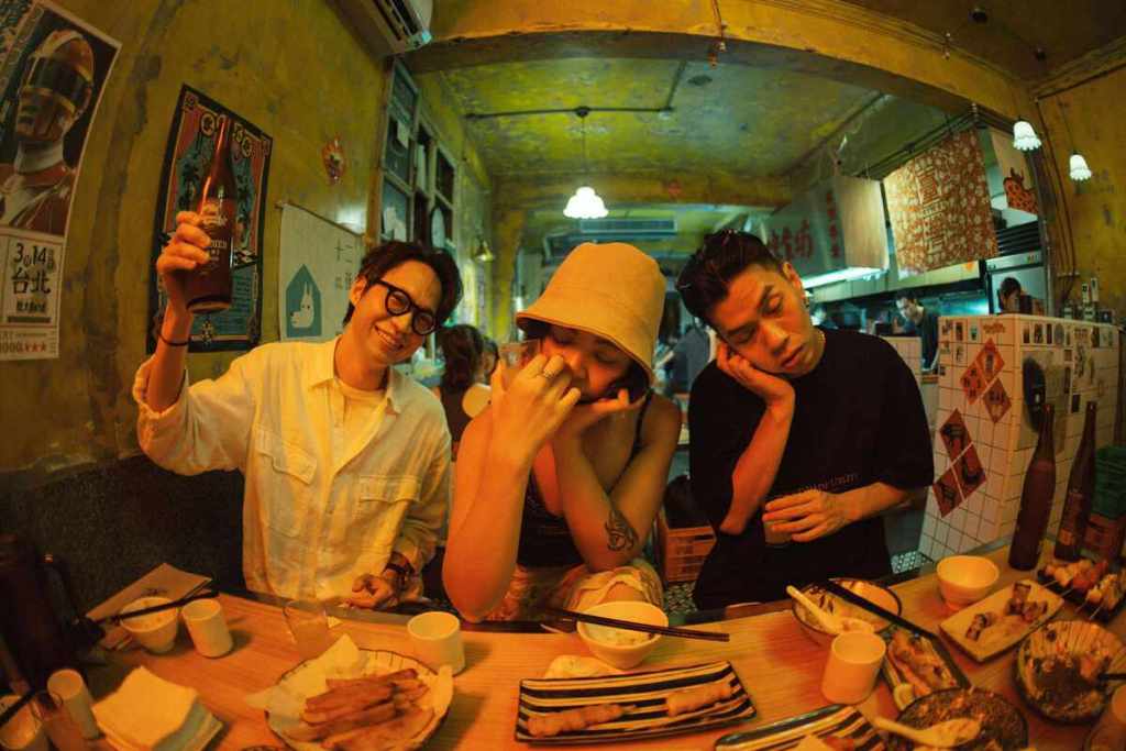 音樂品牌子皿策劃《一起喝酒的朋友》！雷擎、張淦勛、宋楚琳音樂酒友開唱