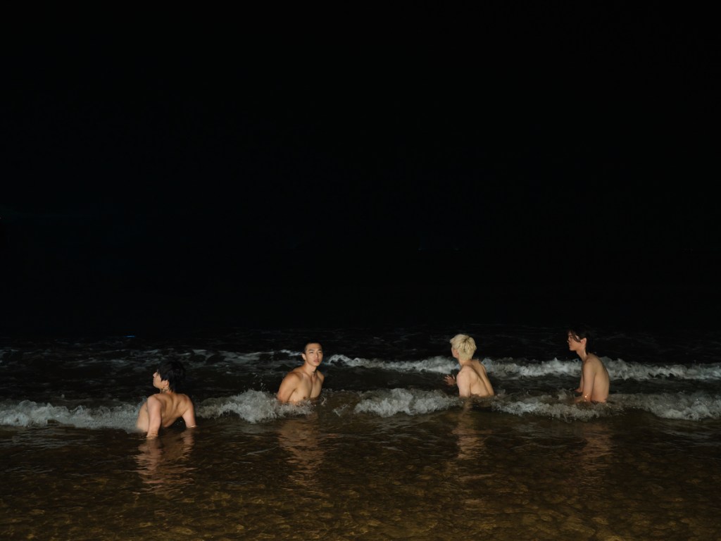 傻子與白痴推出全新EP《在沒有答案的日子裡》(照片提供:Shabby Boyz 奧少年)