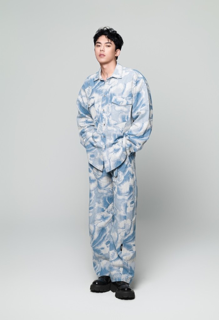 第16屆金音創作獎頒獎人: HUSH