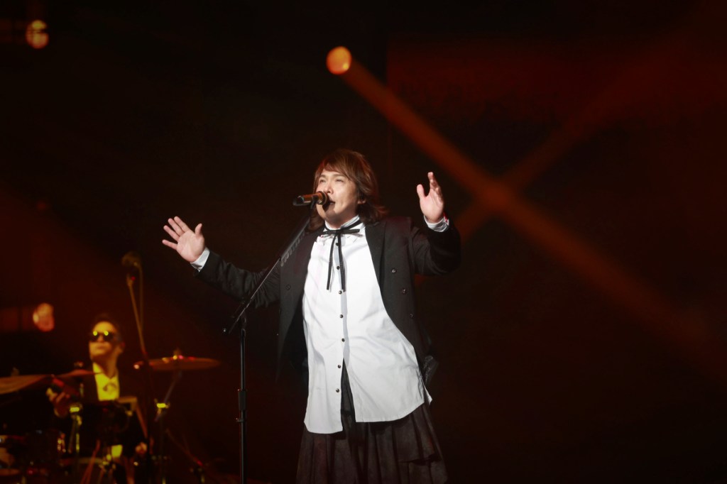 伍佰 & China Blue 第七度攻唱高雄巨蛋！透露2026年有望返場台北