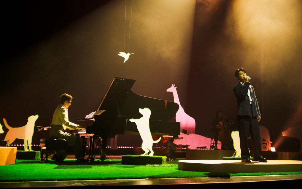 龔鈺祺《月光動物園》開演！韋禮安現身擔任嘉賓、自嘲「偽青峰＋偽家凱」