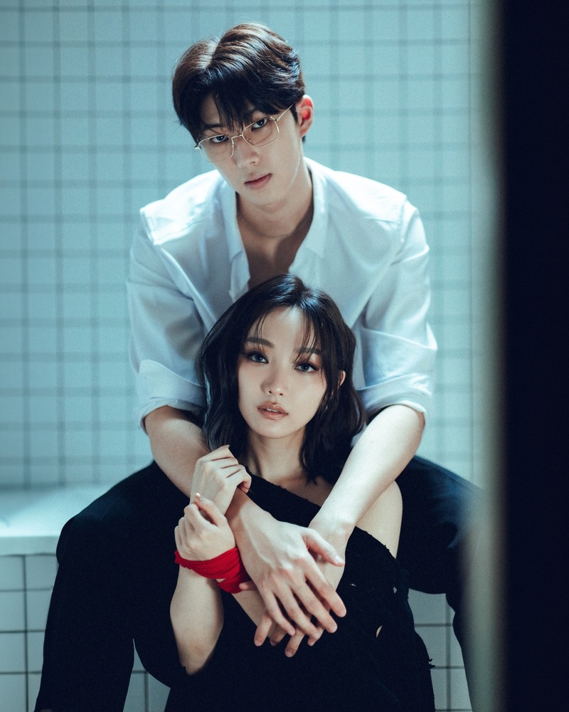 閻奕格新單曲〈戒不掉你的愛〉MV邀金雲演出 (照片提供:格聲娛樂有限公司)
