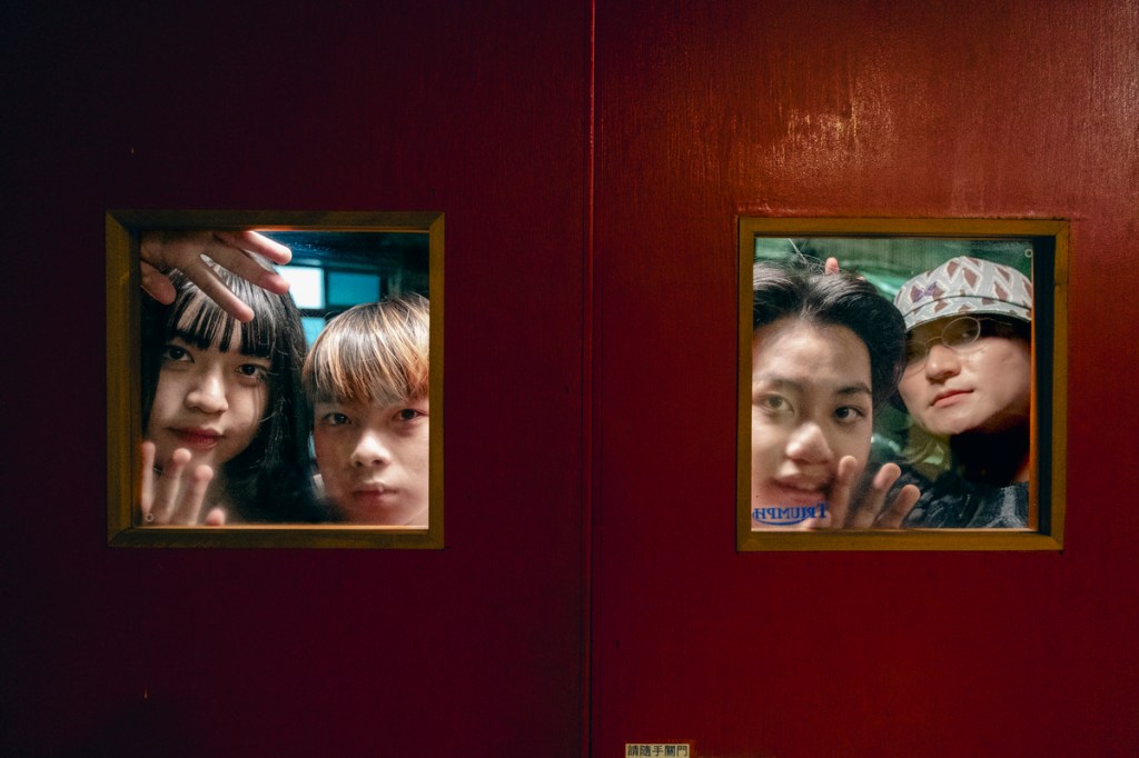 共振效應攜手 wannasleep 推出單曲〈高中熱音社指南〉