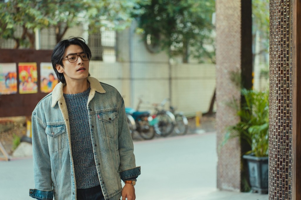 宋柏緯為主演電影《那張照片裡的我們》創作告白主題曲〈瞬間的遠方〉(照片提供:瀚草文創GrX STUDIO)