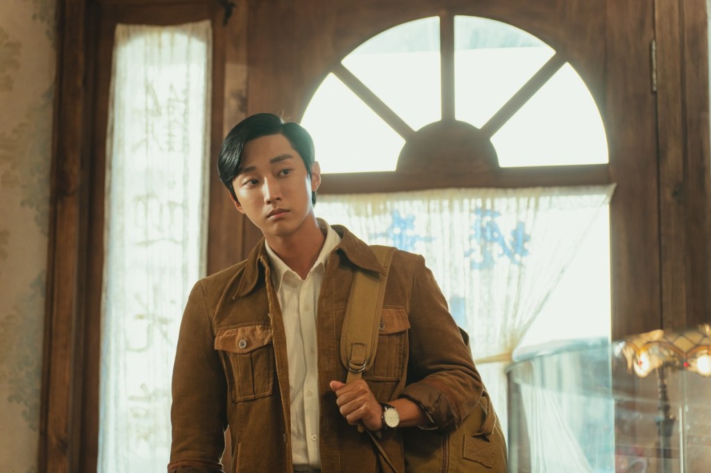 振永JINYOUNG & 9m88合唱電影《那張照片裡的我們》主題曲〈此刻永遠Timeless〉(照片提供:索尼音樂)