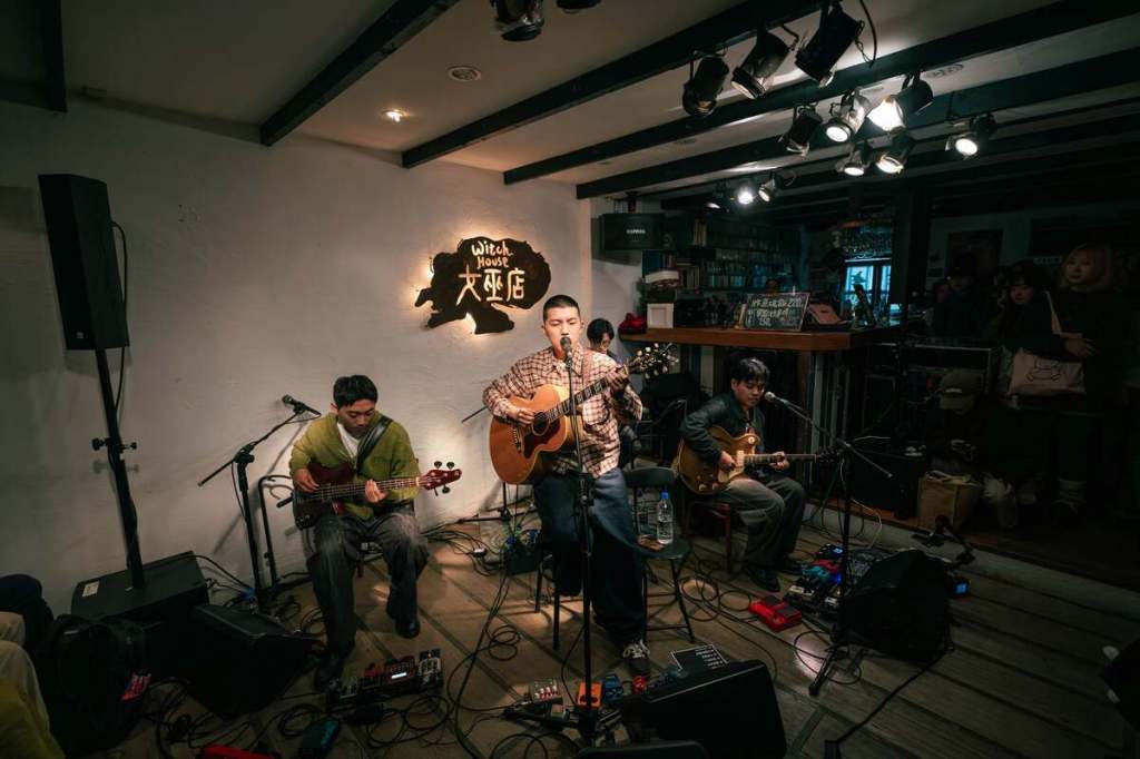 靈魂沙發推出第三張專輯《失望的山》！不插電聊唱會分享創作故事