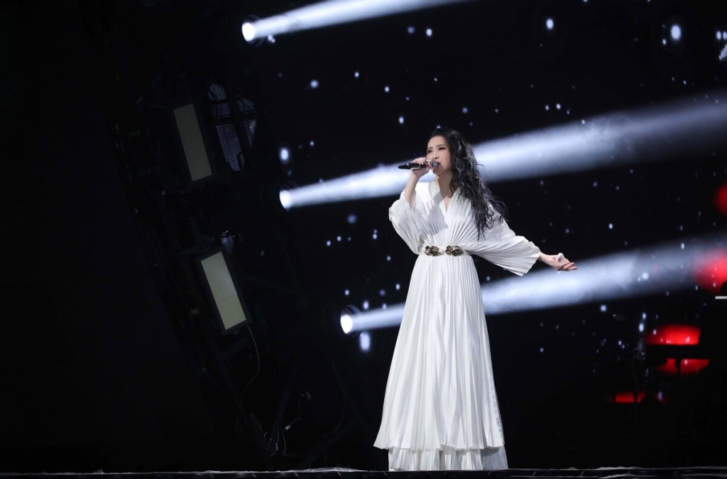 戴佩妮成金曲、金馬「雙金」得主！宣布明年3/21首登高雄巨蛋開唱