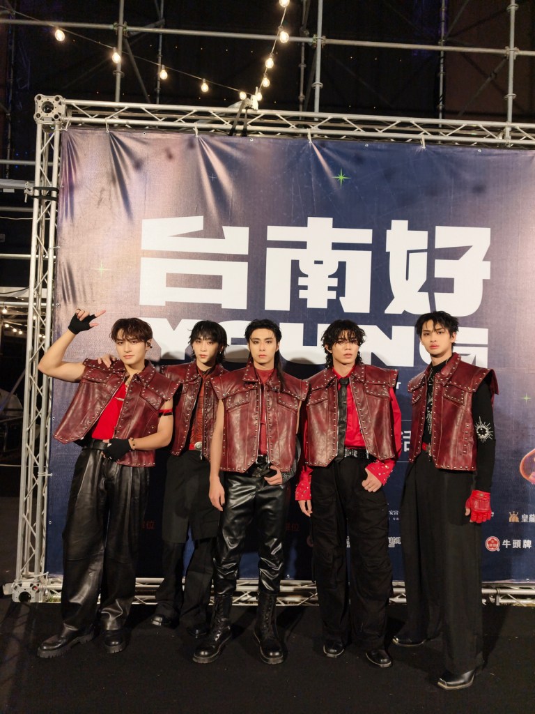 FEniX 2025大豐收！跨年南北舞台唱新歌（華納音樂 提供）