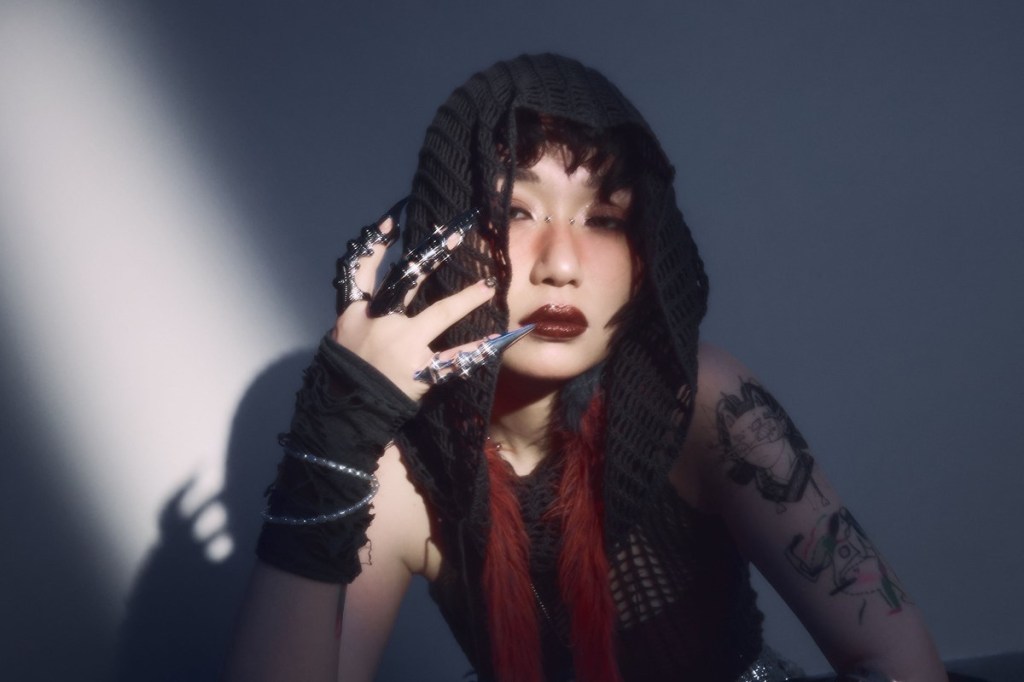 PiEDí 推出全新作品《沼泥 into the mire》！以暗黑幽靜氛圍的電子樂為骨架