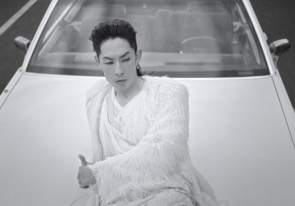 吳建豪〈Ur The Reason〉MV又帥又美被歌迷封為「純享美貌版」