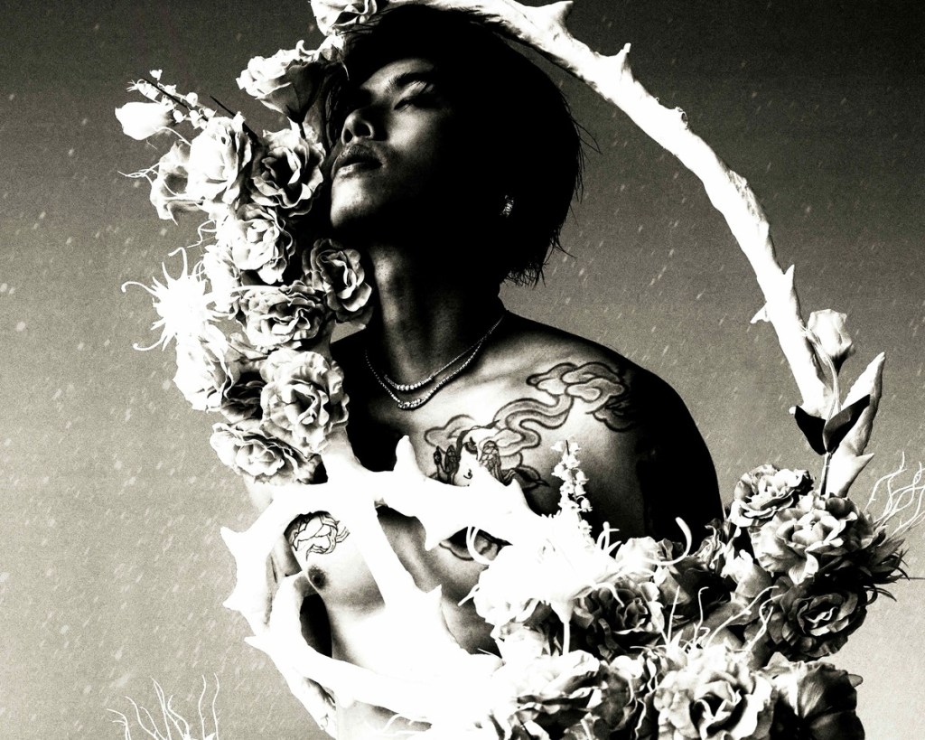 HowZ新專輯首度挑戰赤裸上身拍專輯視覺