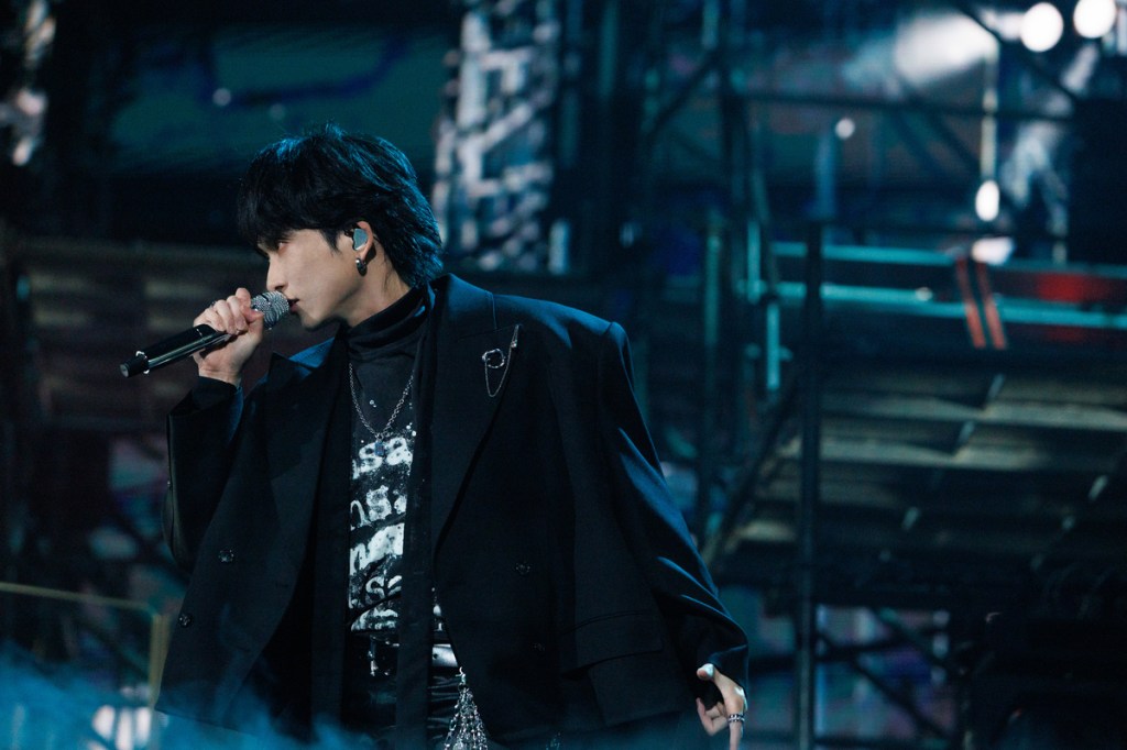 邱鋒澤白色情人節在高雄流行音樂中心開唱 (照片提供:寬宏藝術)