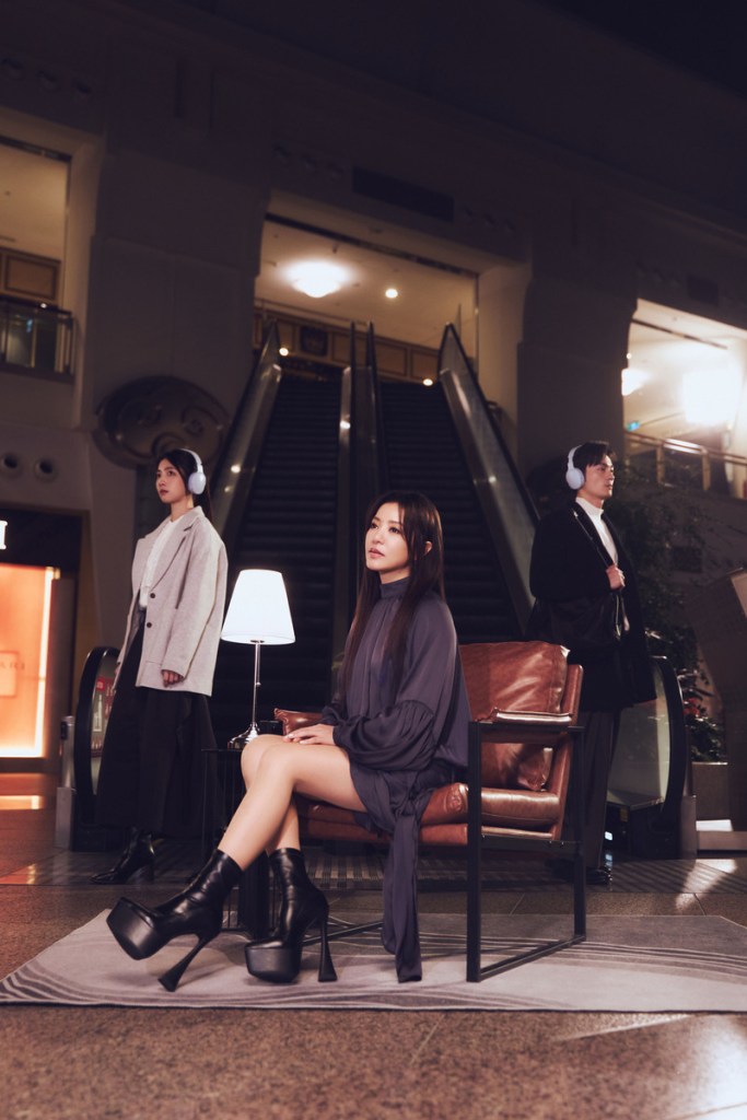 丁噹〈曾經如今〉MV在台北101取景