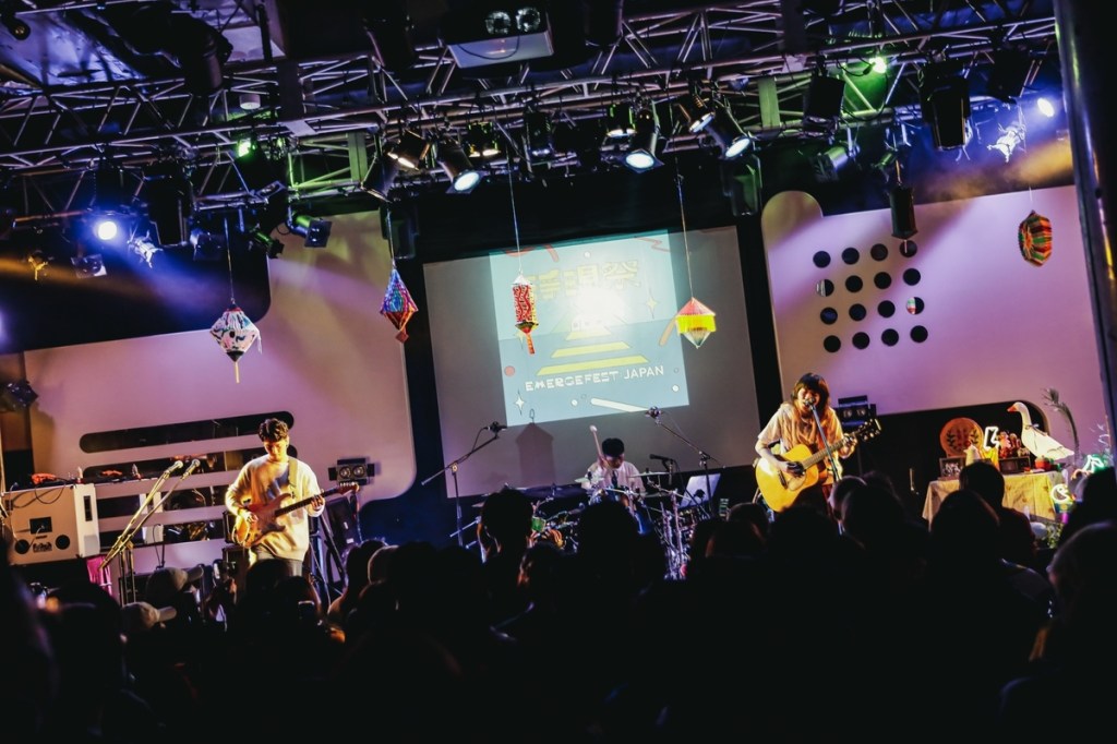 持修在日本演出照（圖_ duo MUSIC EXCHANGE 提供）