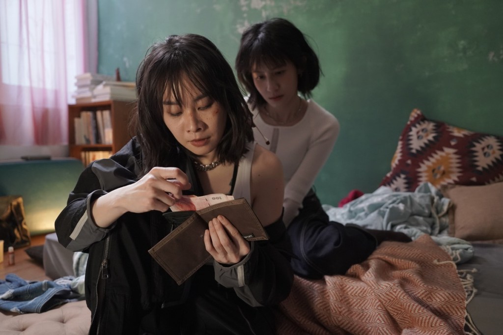 生日推新歌〈有時候我會想要傷害我的朋友〉！鄭宜農將展開《圓缺2.0》海外巡演