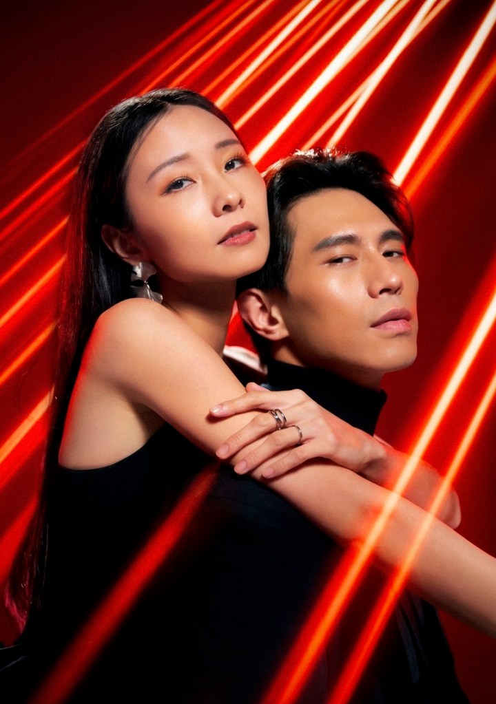 柏霖PoLin 與陳忻玥共創〈入圍者〉(照片提供:索尼音樂)