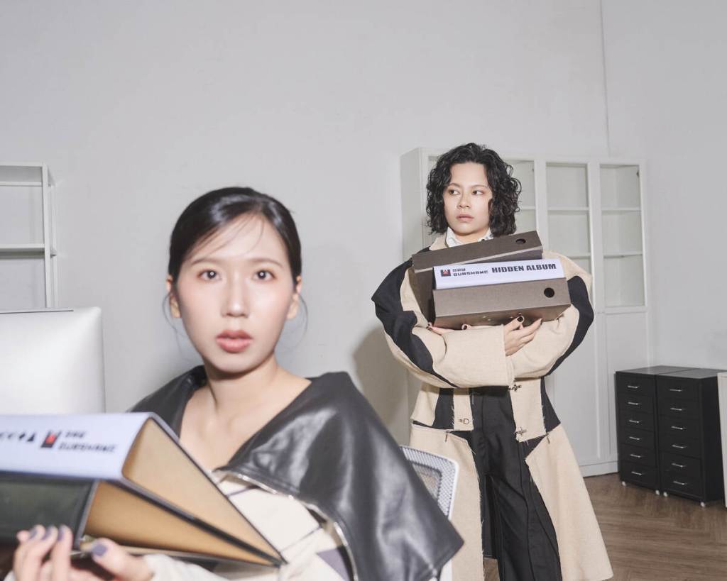 電氣民謠女子組合凹與山，將帶著兼具流⾏感與前衛的聲響，前進美國帶來令人耳目一新的聽覺體驗。