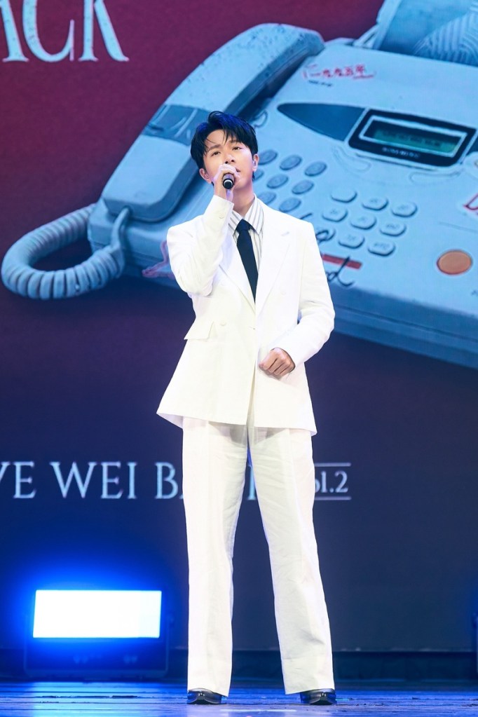 韋禮安舉辦「Hi, LOVE WEI BACK 2 U」新EP搶聽簽名會 (照片提供:索尼音樂)