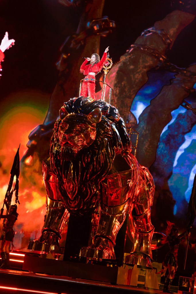 《I AM GLORIA世界巡迴演唱會2.0—台北站》昨晚(4/9)正式序幕