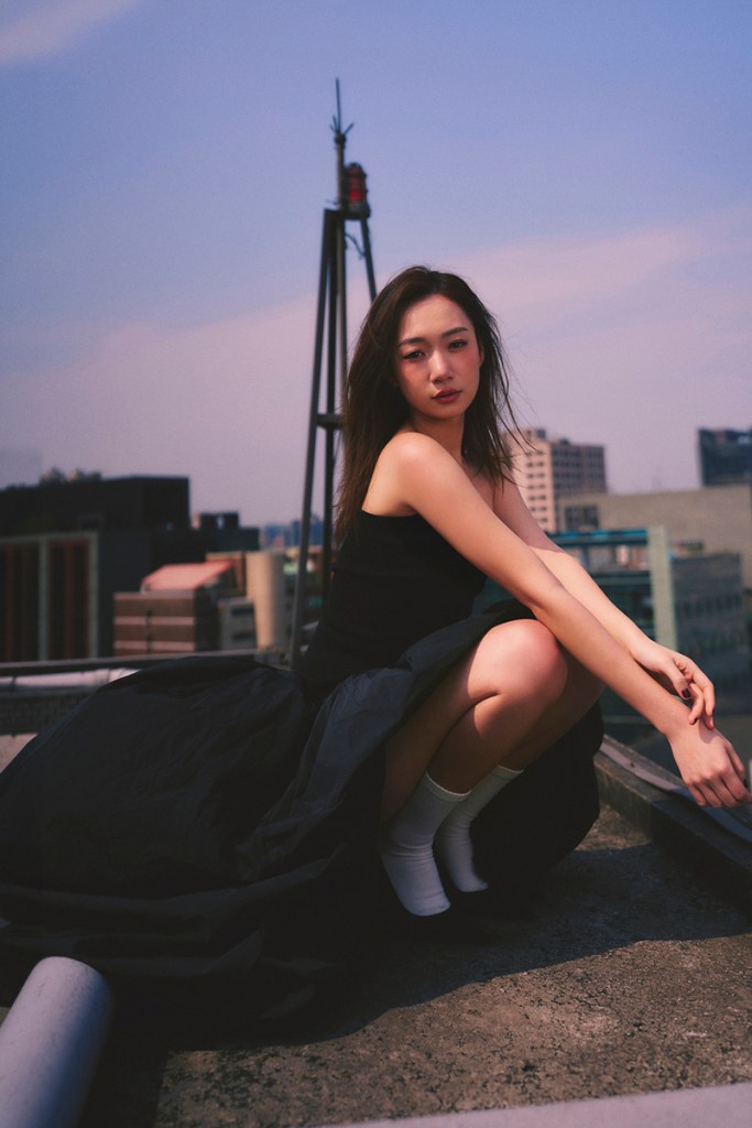 Julia 吳卓源確認加盟華研國際音樂 (照片提供:華研國際)