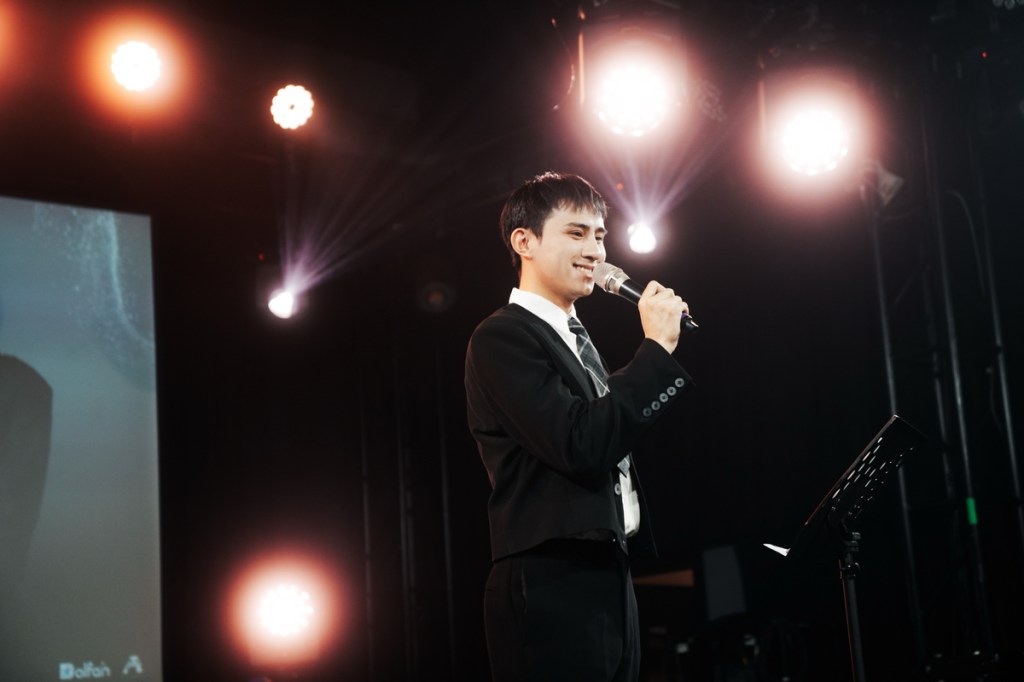 學文生日會演出10首經典歌曲