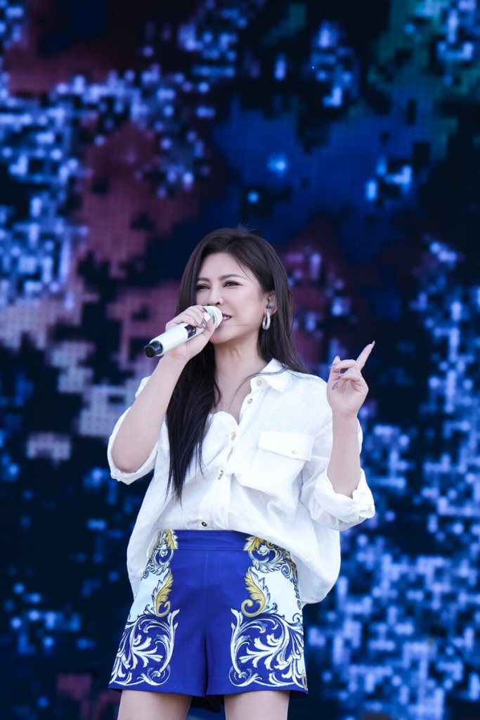 艾怡良音樂節趕場 預告全新巡演 (照片提供:環球音樂)