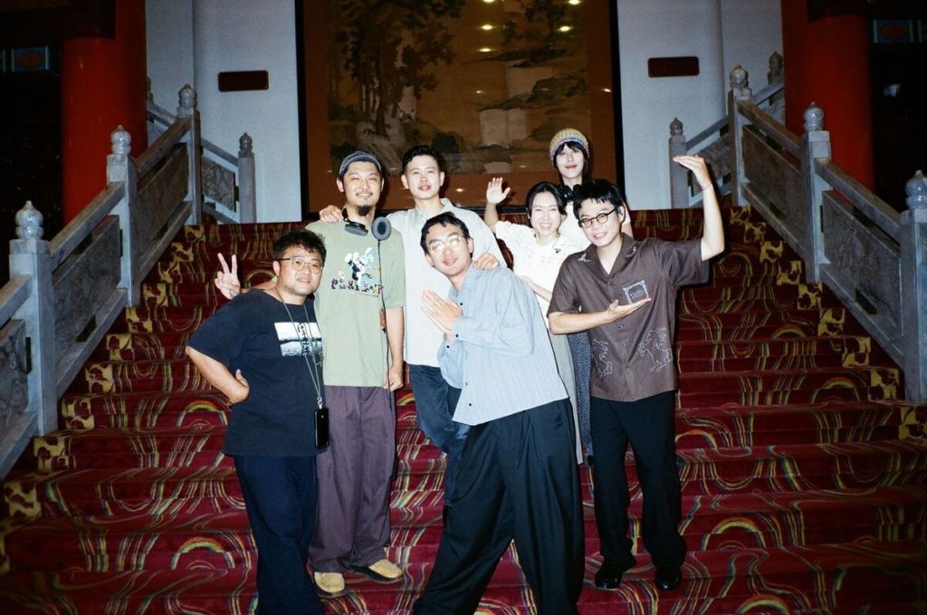 金曲歌王Leo王(左2)也力挺淺堤！擔任嘉賓參與圓山演出