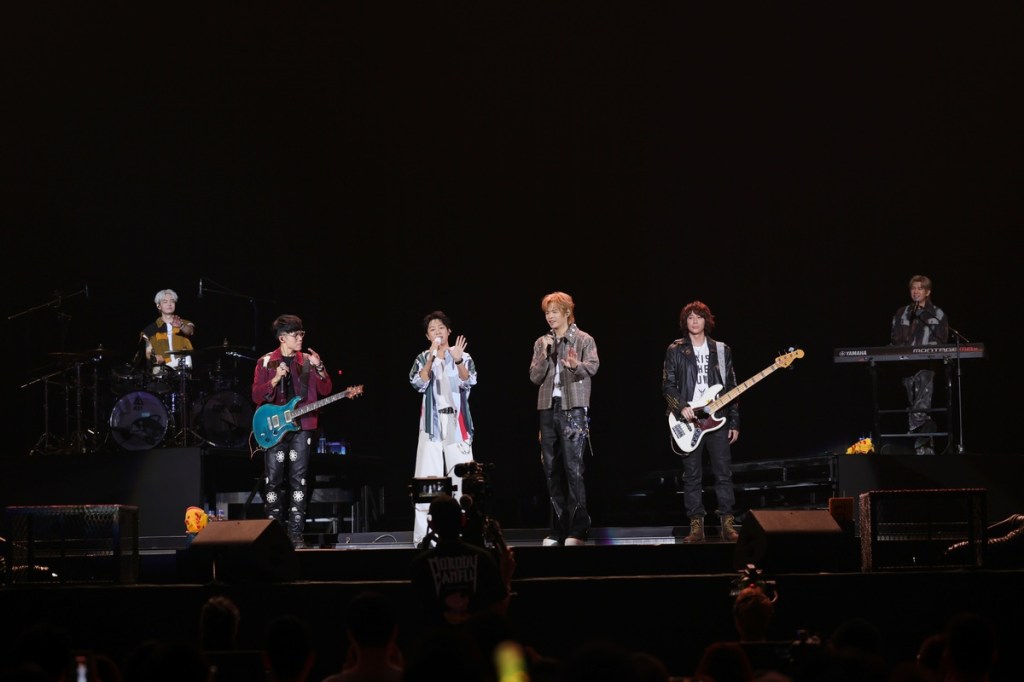 八三夭2026生日趴台北小巨蛋續唱！韋禮安驚喜現身演唱〈女孩〉