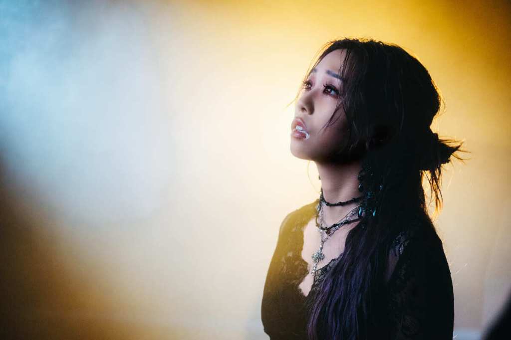 艾薇Ivy新歌〈請你停一停〉「把我的狼狽,當成你的點綴」 寫給每個曾陷入內耗的靈魂