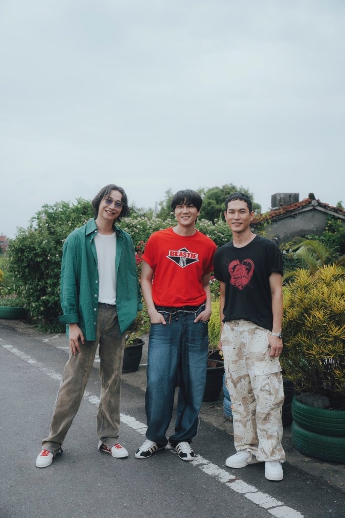 宇宙人睽違四年推出全新專輯《Dear You》,並同步推出專輯同名主打〈Dear You〉MV。(相信音樂提供)