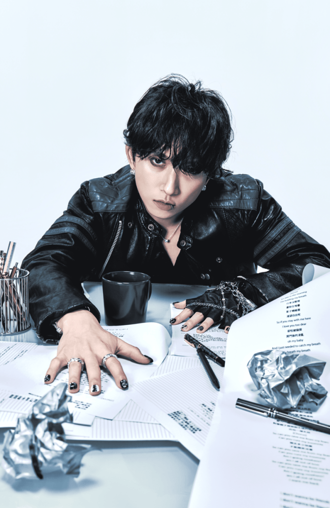 邱鋒澤將於11/11正式發行全新概念 EP《夜遊所夢 Dream Walkers》